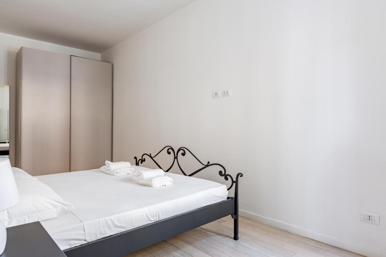 Milano Central Station Renovated Apt Luaran gambar